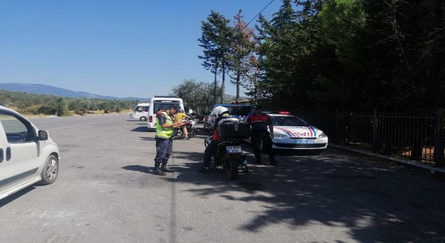 Balıkesirde 163 aranan şahıs yakalandı