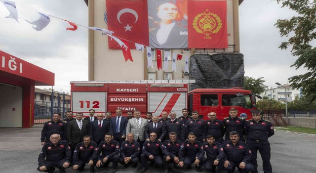 Başkan Büyükkılıç: İtfaiye ekiplerimiz gece gündüz çalışıyor