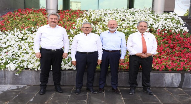 Başkan Büyükkılıçtan Melikgazide istişare zirvesi