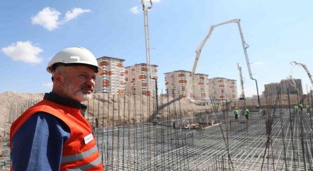 Başkan Çolakbayrakdar; Kentsel dönüşümle ayrıcalıklı yaşam sunuyoruz
