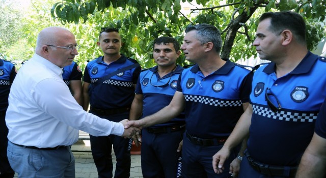 Başkan Gümüş, “Zabıtalarımız çözüm odaklı çalışıyor”