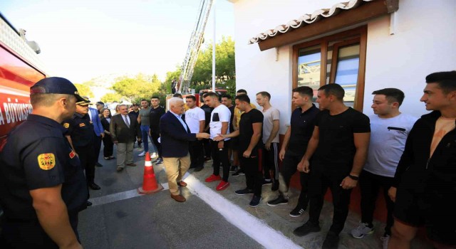 Başkan Güründen itfaiyeci adaylarına ziyaret