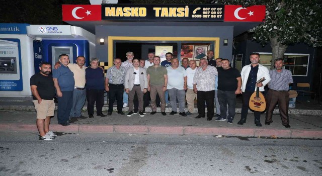 Başkan Kartoğlu Başakşehirli taksicilerle buluştu