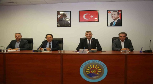 Başkan Sezer, muhtarlara projeleri anlattı