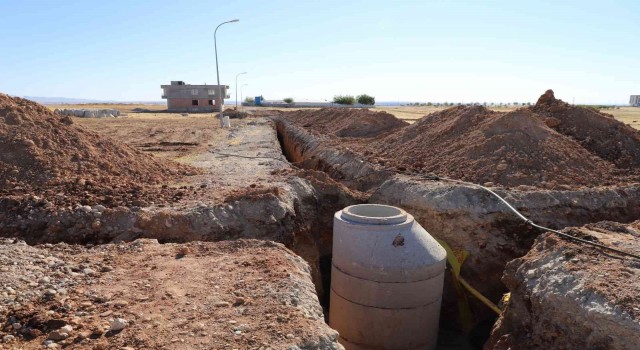 Başkan Turanlı: “Yeni yerleşim alanların alt yapı ve yol sorunu gideriliyor”