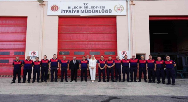 Başkan V. Subaşı itfaiyecilerle bir araya geldi