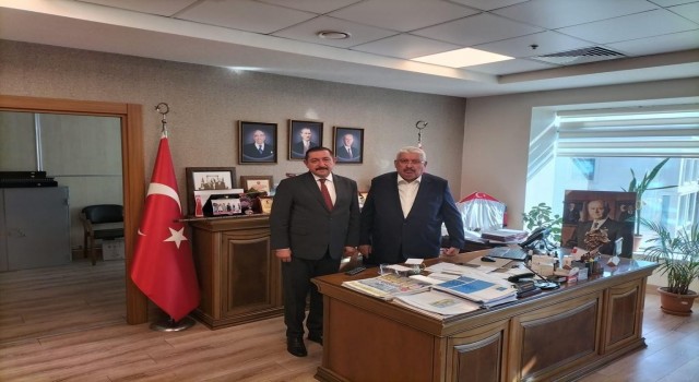 Başkan Vidinlioğlu; Kastamonumuza yeni yatırımlar kazandırmak adına var gücümüzle çalışmaya devam edeceğiz”