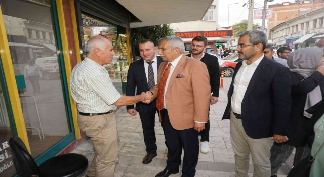 Başkan Vural, milletvekili Subaşı ile birlikte esnaflarla buluştu