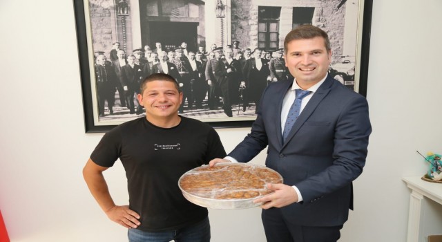 Başkan Yardımcısı Tayfun Canlı “Edremitin zeytinyağlı baklavasını tanıtacağız”