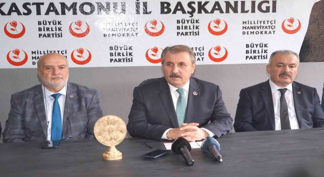 BBP Lideri Destici: "Kapatılan partinin yerine yenisini de kurdurmayacaksın"