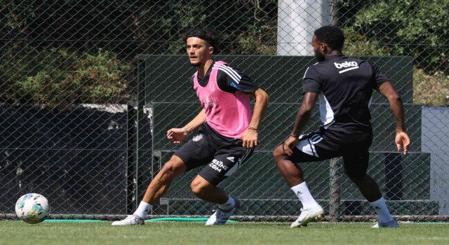 Beşiktaşta Tayfur Bingöl ile Redmond ilk antrenmanlarına çıktı