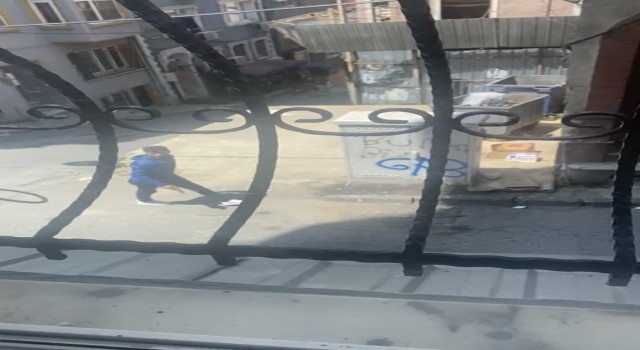 Beyoğlunda silahlı çatışma: Silahlı şehir eşkıyalarını polis yakaladı