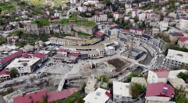 Bitlisin tarihi yapıları tek tek gün yüzüne çıkarılıyor