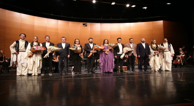 Bozkırın Tezenesine senfonik anma