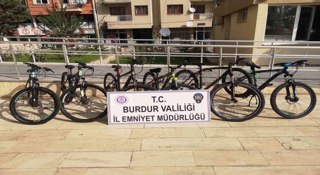 Burdurda 10 bisikleti çalan hırsız yakalandı