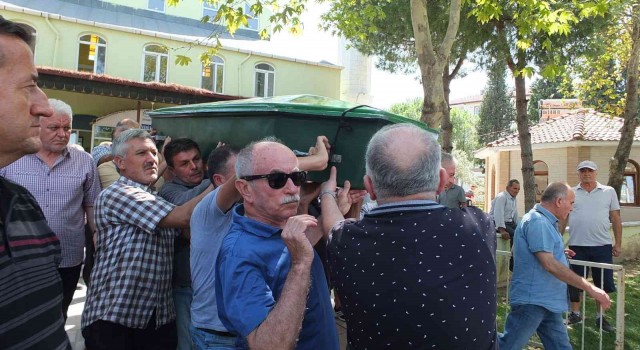 Burhaniyeli mühendis sevenlerini üzdü