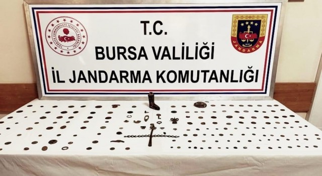 Bursada tarihi eser operasyonu: 5 gözaltı