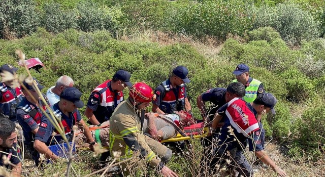 Bursada tır 150 metre yükseklikteki şarampole yuvarlandı: 1 yaralı