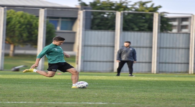 Bursasporda Amed Sportif maçı hazırlıkları başladı
