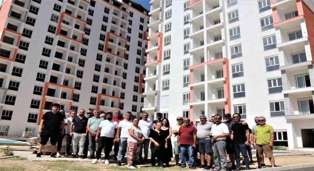 Büyük hayaller ile aldıkları daireleri 11 yıldır tamamlanamadı