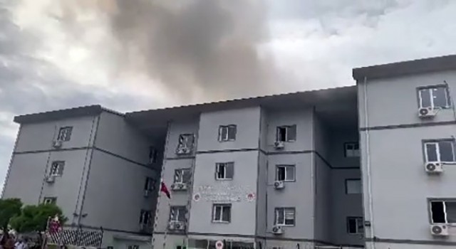 Büyükçekmece Adliyesinde yangın paniği, bina tahliye edildi