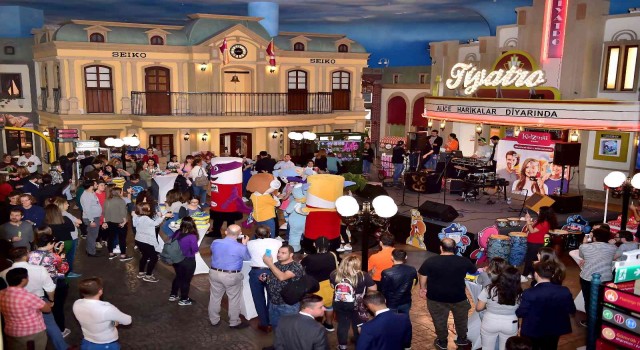 ‘Büyüklere KidZania kapılarını 21 Eylülde açıyor