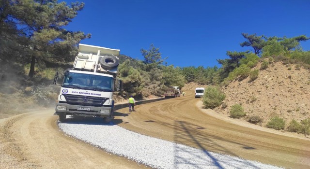 Büyükşehir Datça- Yakada asfalt çalışmasını tamamladı