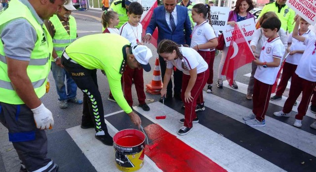 Çanakkalede yaya önceliğine dikkat çekildi