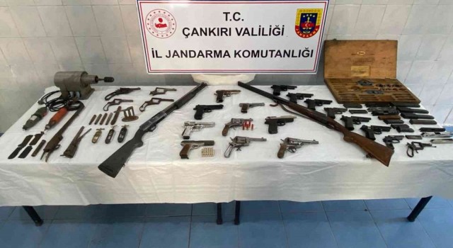 Çankırıda kaçak silah operasyonu: 1 gözaltı