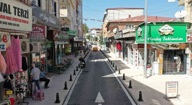 Çeşme Sokak yeni görünümüne kavuştu