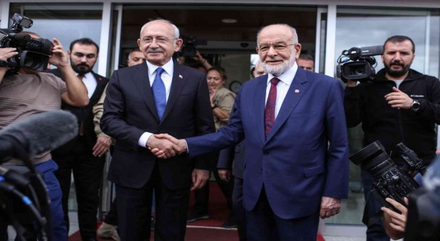 CHP Genel Başkanı Kılıçdaroğlu, Saadet Partisi Genel Başkanı Karamollaoğlunu ziyaret etti