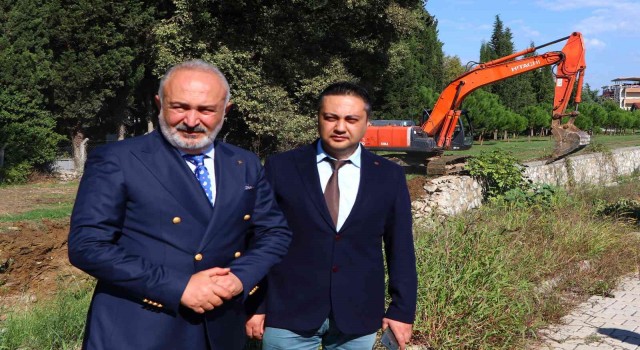 Çiftlikköyde Gacık Deresi yatağı genişletiliyor