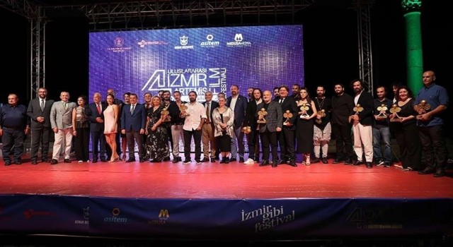 Çiğlinin “Pembe Misafirleri” ödüle doymuyor