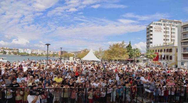 Çocuklar festivalin tadını çıkardı