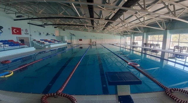 Çukurcada spor kompleksi hizmete girdi