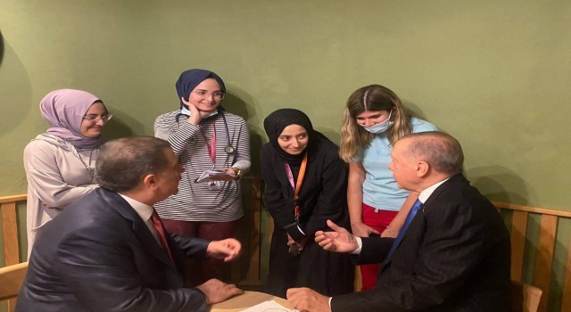 Cumhurbaşkanı Erdoğan, Başakşehir Çam ve Sakura Şehir Hastanesini ziyaret etti