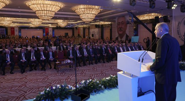 Cumhurbaşkanı Erdoğan: "En büyük savaşım faizledir"