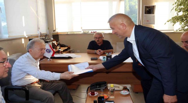 Demirden maden işçisiyle bir araya gelen Uçara dosya
