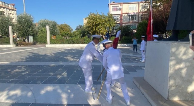 Deniz Harp Okulu öğrencileri Çanakkalede