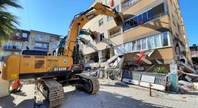 Depremde 10 kişinin enkaz altında kaldığı apartmanın davasında ‘dosyalar birleştirilsin talebi