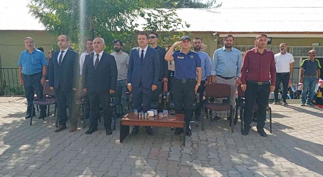 Dicle ilçesinde İlköğretim Haftası coşkuyla kutlandı