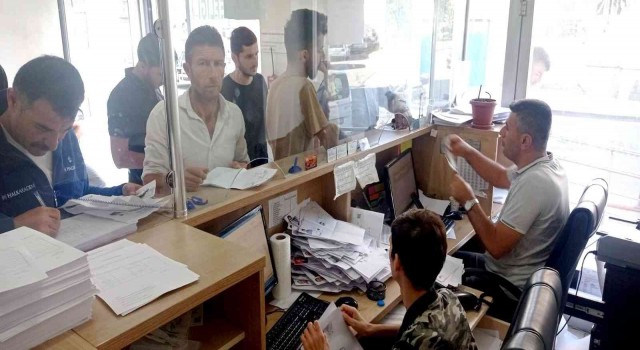Dicle karta öğrenci ve veliler yoğun ilgi gösteriyor
