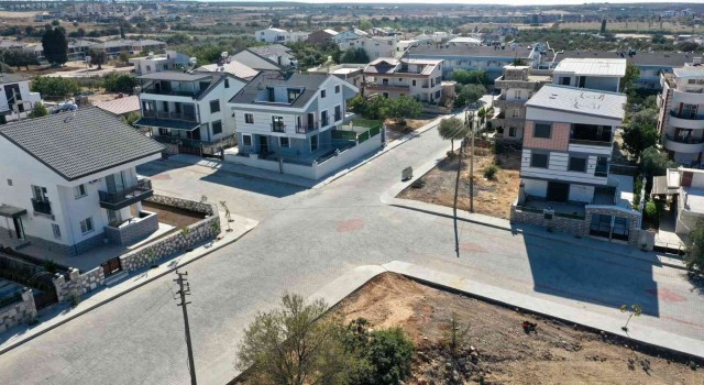 Didimde yol yapım çalışmaları sürüyor