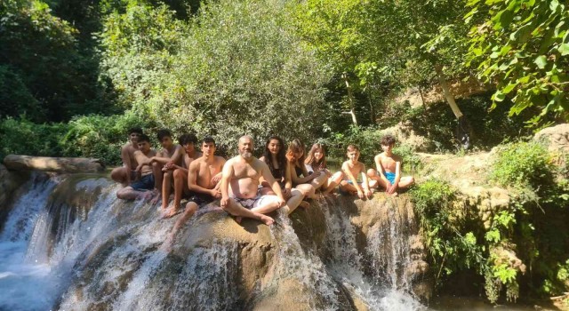 Dövüş sporcuları Gürleyik Şelalesinde kamp yaptı