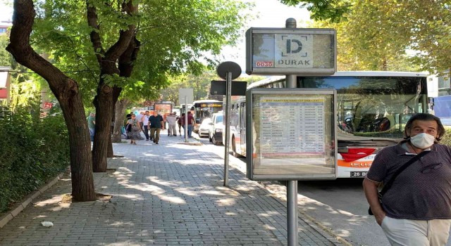 ‘Durak tabelası var, yolcuların bekleyebileceği bir alan yok