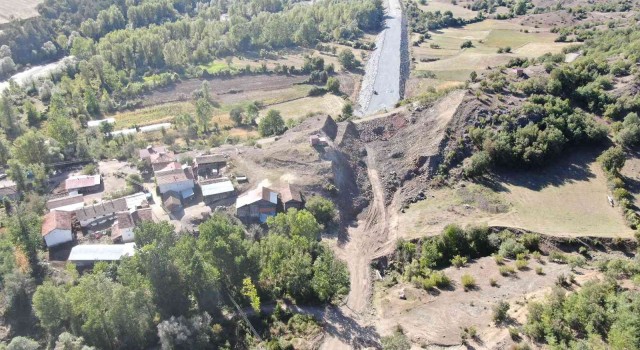 (Düzeltme) Susuz kalan 500 yılık değirmen çürümeye yüz tuttu