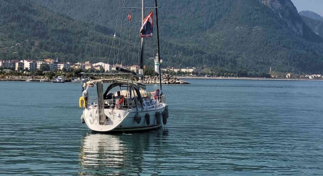 Düzenledikleri yat rallisiyle Karadenizi dünyaya tanıtıyorlar