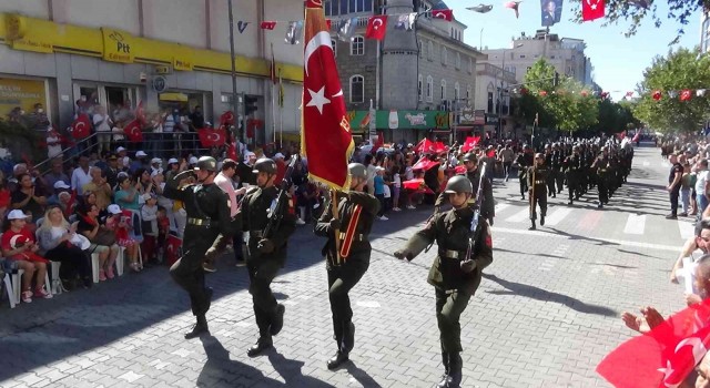 Edremitin düşman işgalinden kurtuluşunun 100. yıl dönümü törenler ile kutlandı
