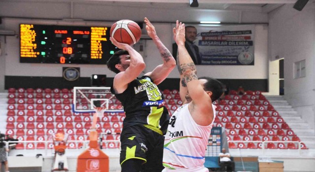 Ege Cupta ilk maç Aliağa Petkimsporun oldu