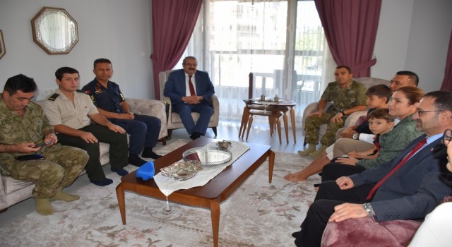 El-Bab gazisi Yeşile ziyaret